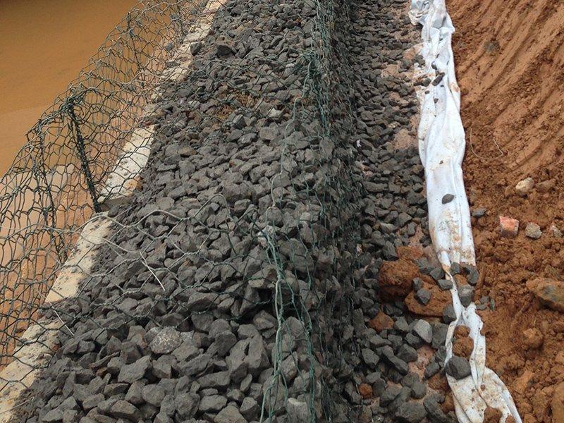 �������e�U�z�\